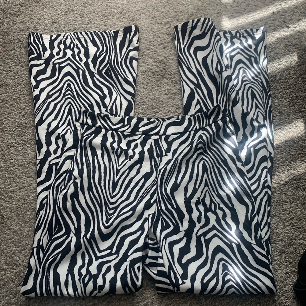 Zebra Flare Pants Size 4